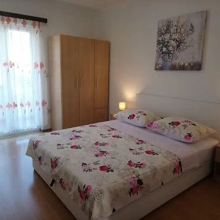 Ferienhaus Paula Podstrana